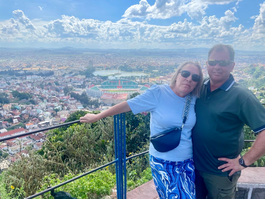 2024-04-13: lite sightseeing i och kring Antananarivo, utsiktspunkt,&nbsp;avresa?